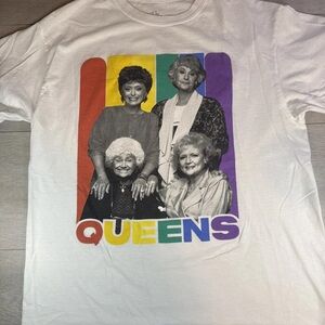 White Graphic Tee with Queens Print